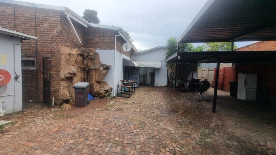 Commercial Property for Sale in Wonderboom South Gauteng