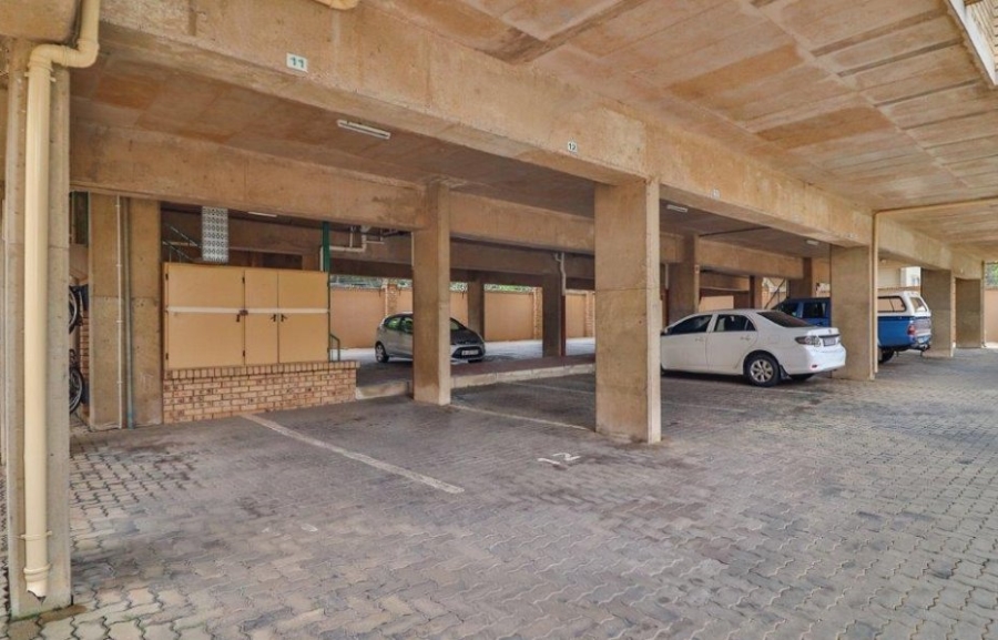 1 Bedroom Property for Sale in Hatfield Gauteng