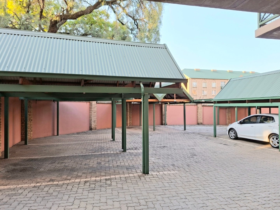 1 Bedroom Property for Sale in Hatfield Gauteng