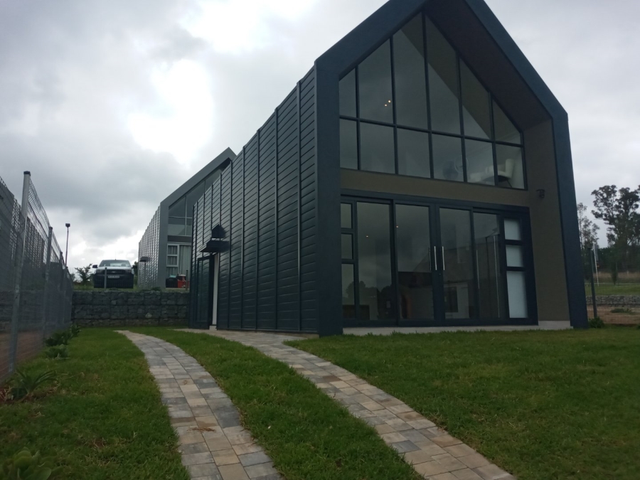 2 Bedroom Property for Sale in Nietgedacht Gauteng