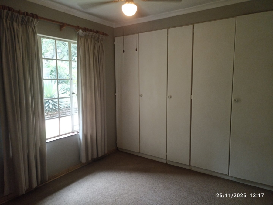 To Let 2 Bedroom Property for Rent in Bromhof Gauteng