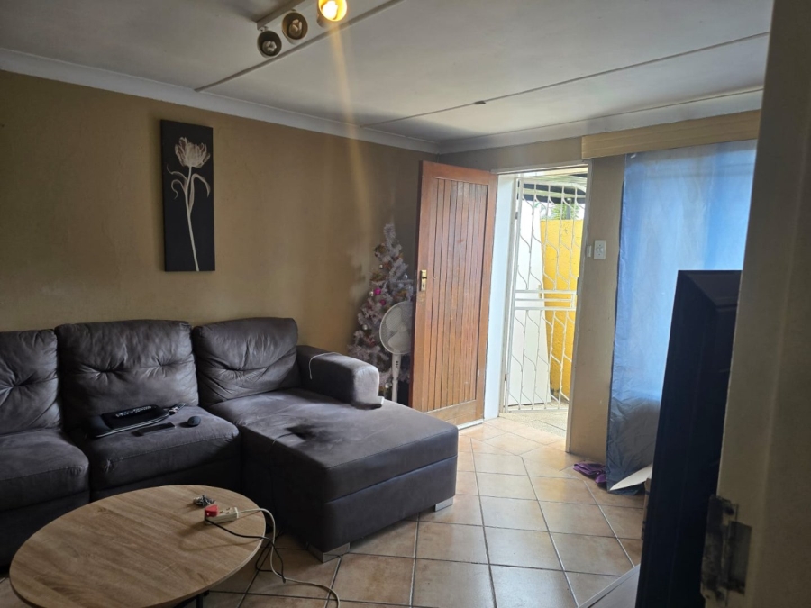 To Let 2 Bedroom Property for Rent in Witfield Gauteng
