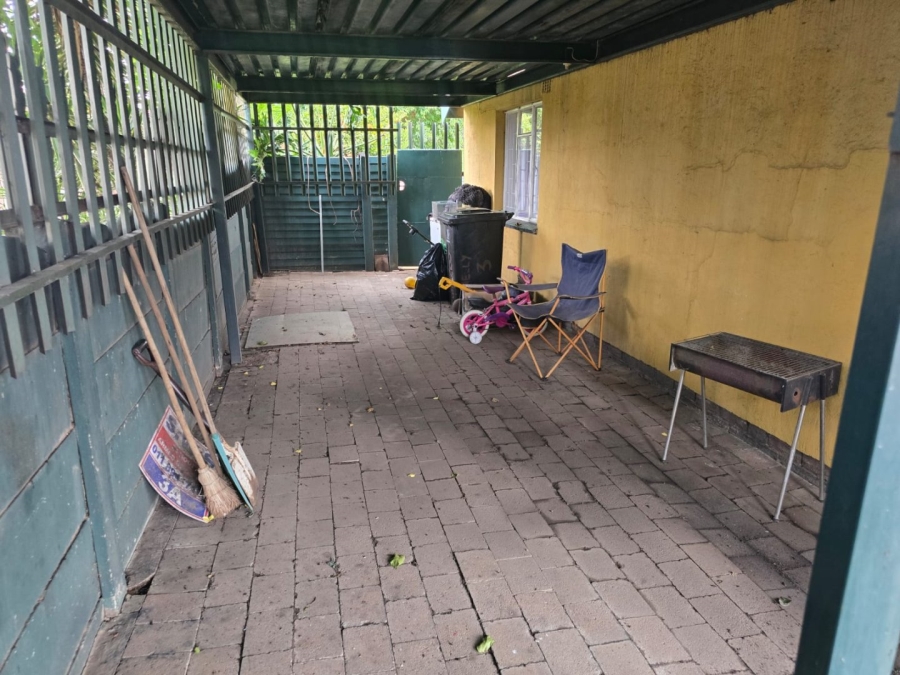 To Let 2 Bedroom Property for Rent in Witfield Gauteng