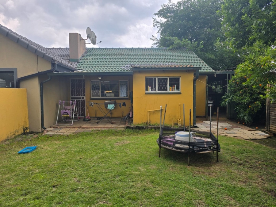 To Let 2 Bedroom Property for Rent in Witfield Gauteng