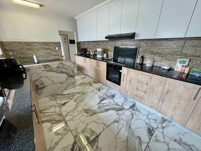 4 Bedroom Property for Sale in Birchleigh Gauteng