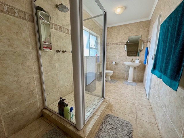 4 Bedroom Property for Sale in Birchleigh Gauteng