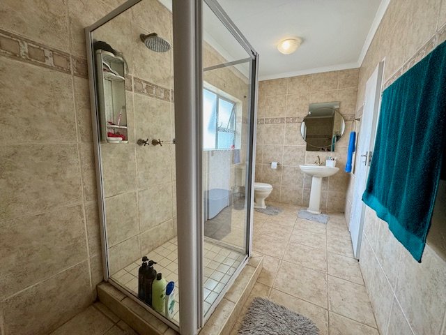 4 Bedroom Property for Sale in Birchleigh Gauteng