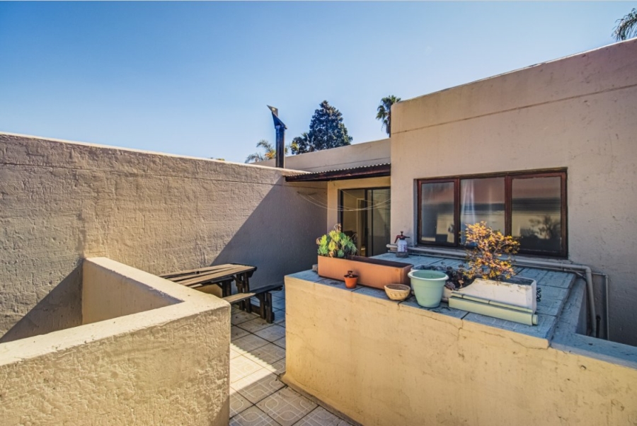 3 Bedroom Property for Sale in Bruma Gauteng