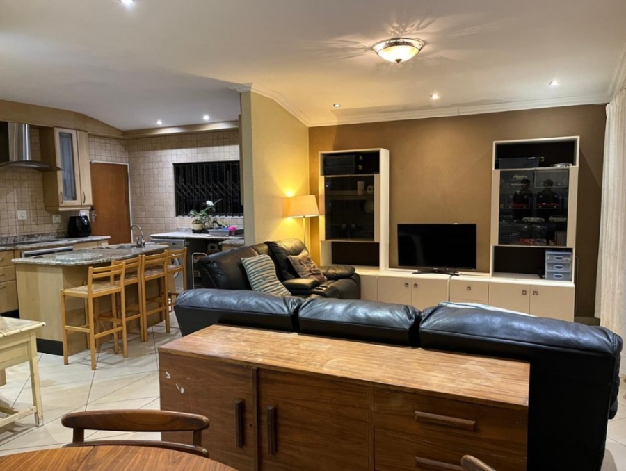 3 Bedroom Property for Sale in Dawnview Gauteng