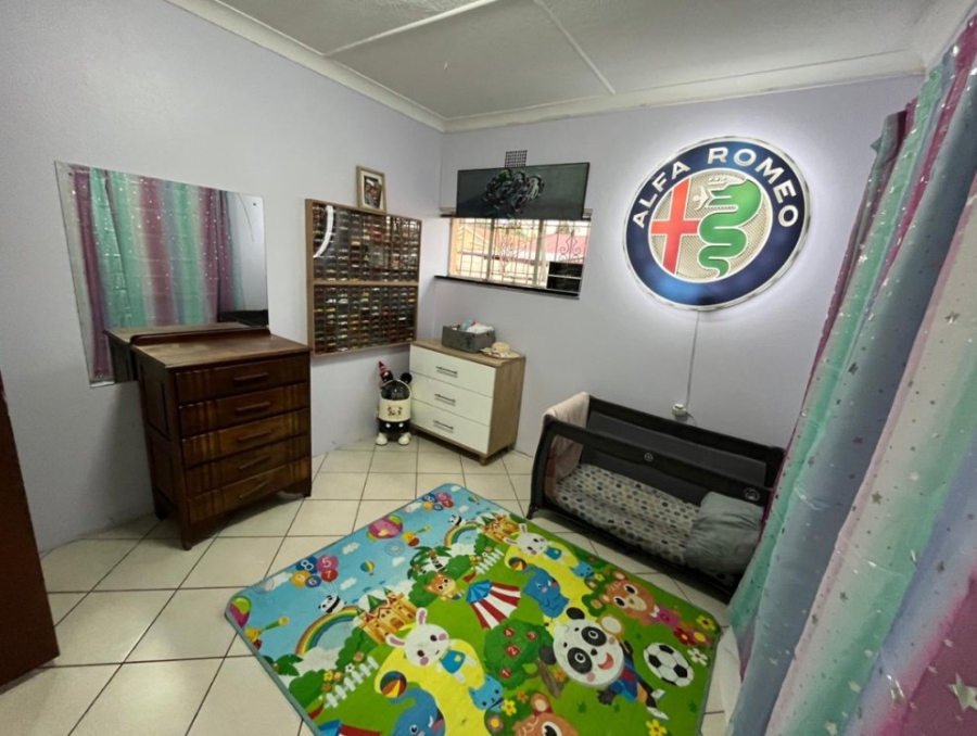 3 Bedroom Property for Sale in Dawnview Gauteng