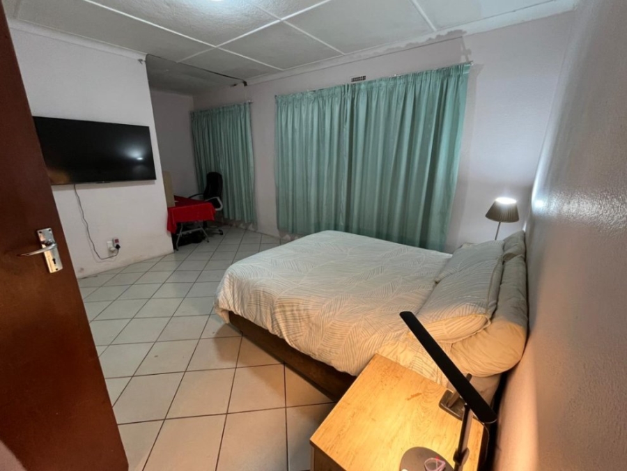 3 Bedroom Property for Sale in Dawnview Gauteng