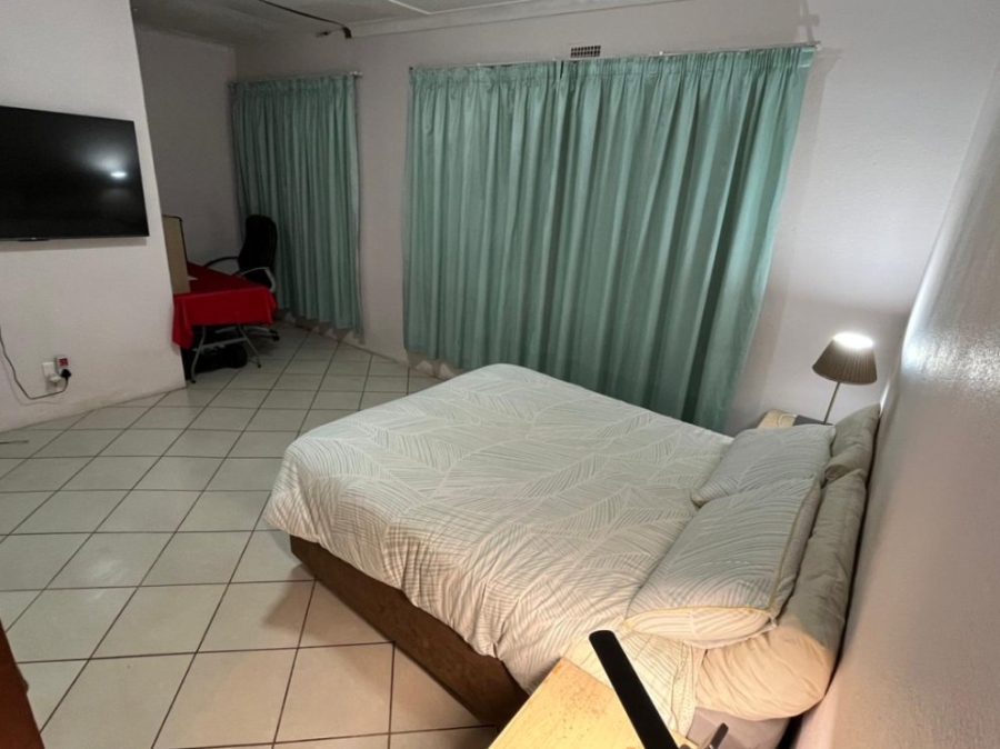 3 Bedroom Property for Sale in Dawnview Gauteng