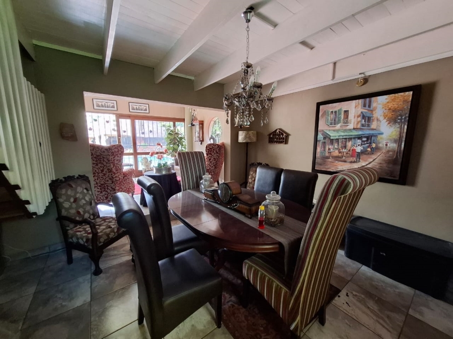 4 Bedroom Property for Sale in Florauna Gauteng