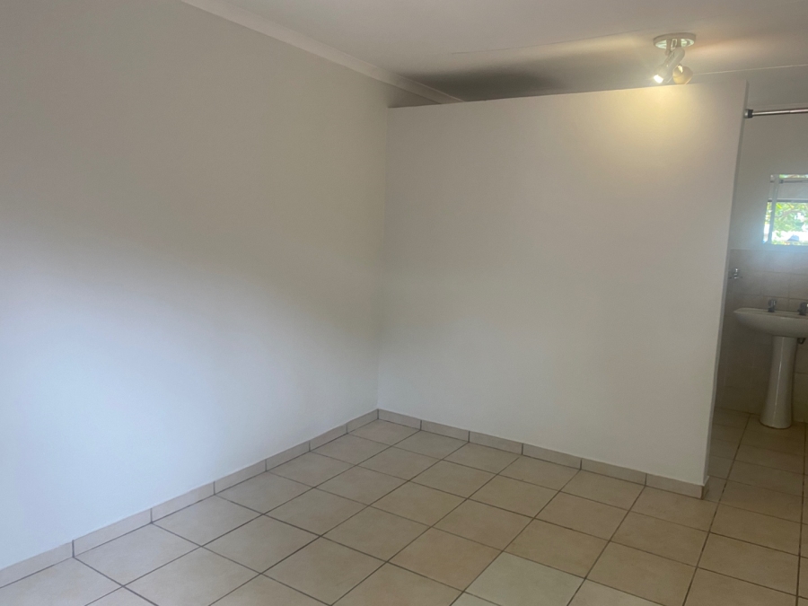 To Let 3 Bedroom Property for Rent in Rietondale Gauteng