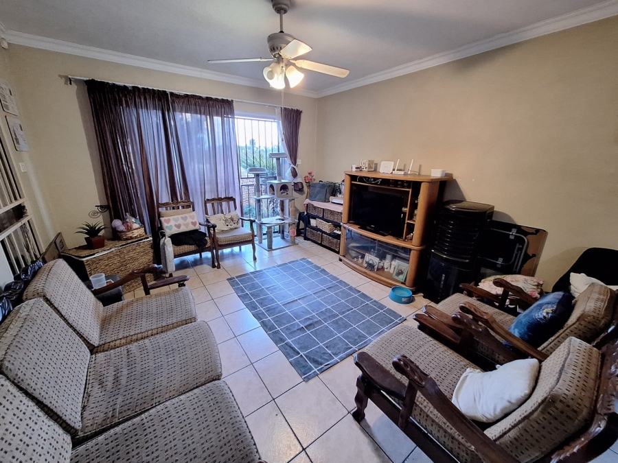 3 Bedroom Property for Sale in Heuwelsig Estate Gauteng