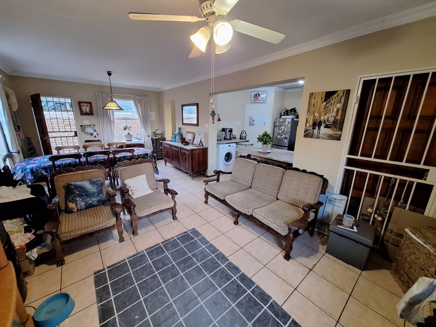 3 Bedroom Property for Sale in Heuwelsig Estate Gauteng