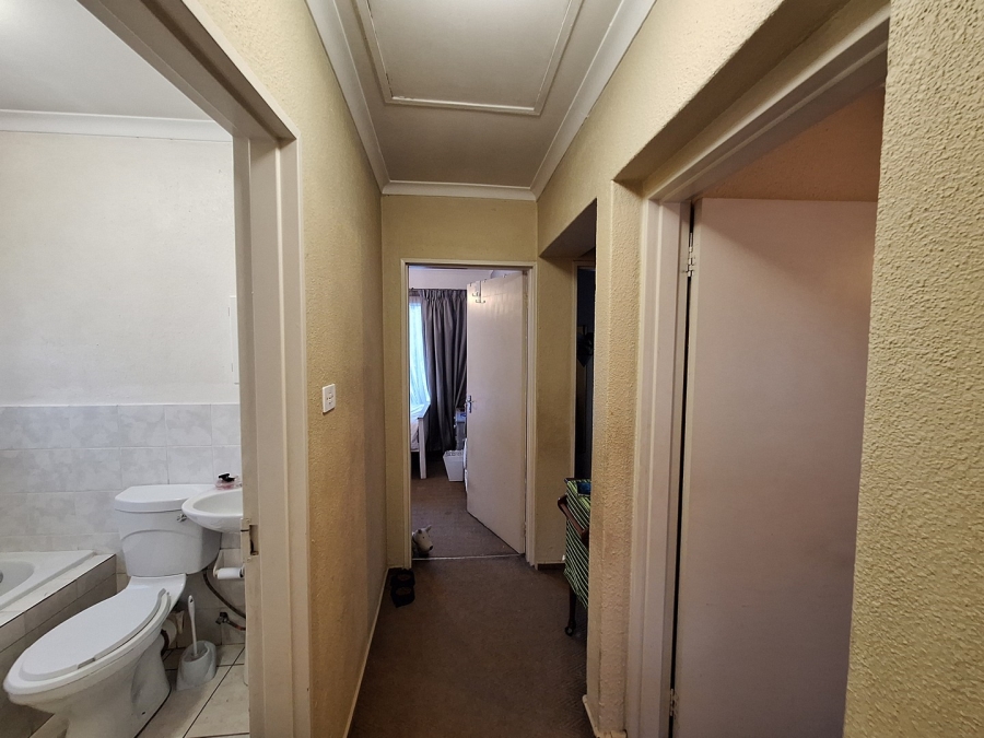 3 Bedroom Property for Sale in Heuwelsig Estate Gauteng