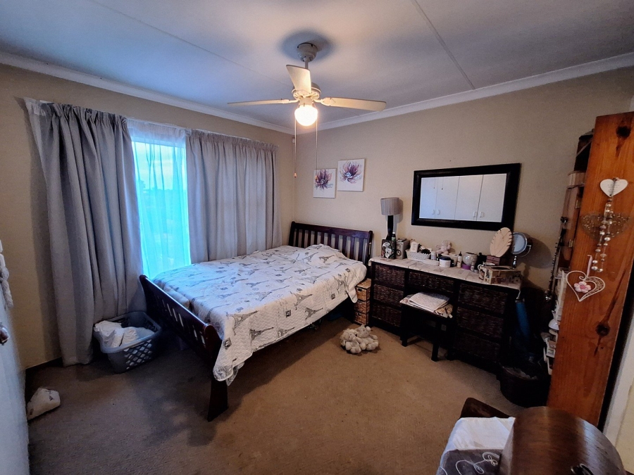 3 Bedroom Property for Sale in Heuwelsig Estate Gauteng