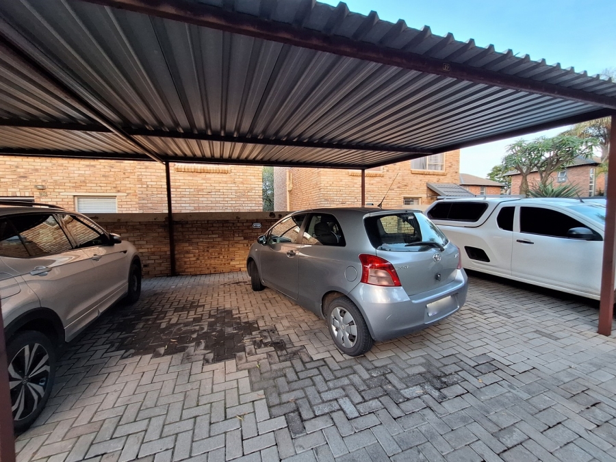 3 Bedroom Property for Sale in Heuwelsig Estate Gauteng