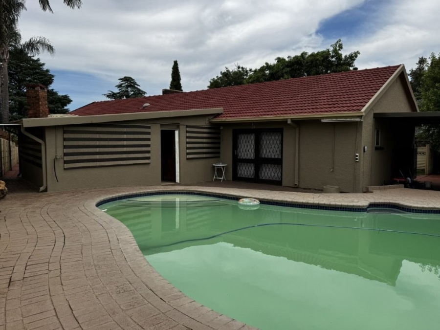 4 Bedroom Property for Sale in Allen Grove Gauteng