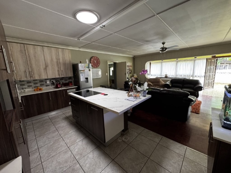 4 Bedroom Property for Sale in Allen Grove Gauteng