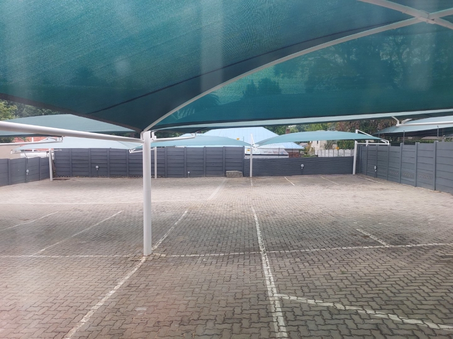 To Let commercial Property for Rent in Greenside Gauteng