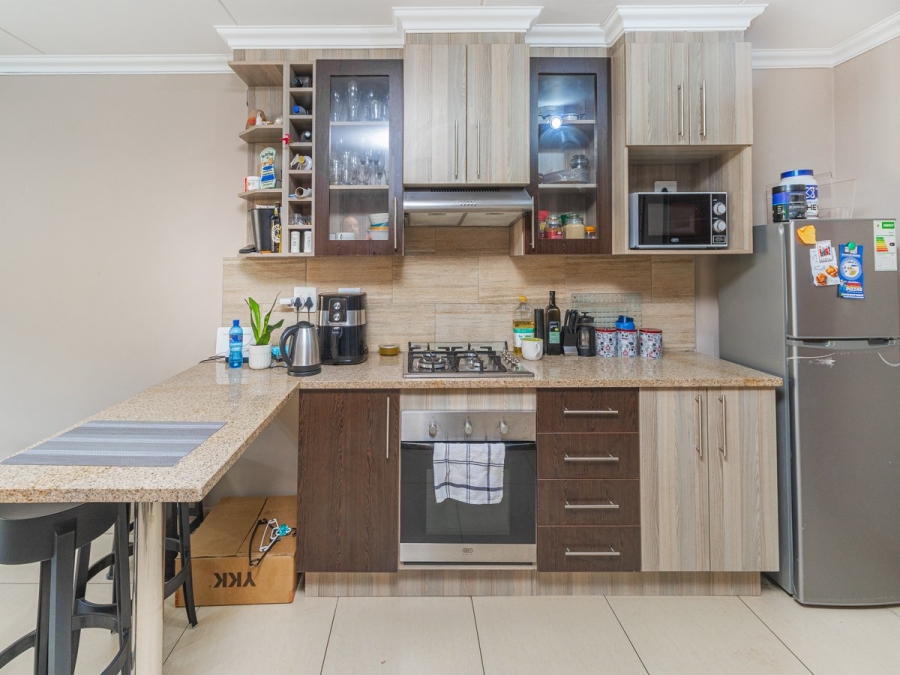 2 Bedroom Property for Sale in Pretoria North Gauteng