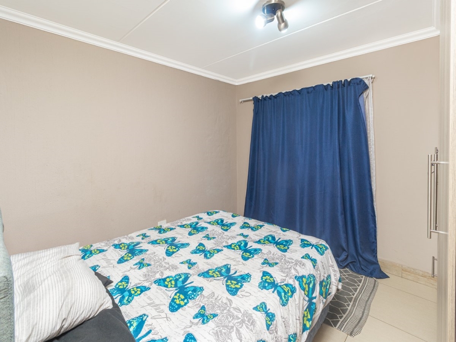 2 Bedroom Property for Sale in Pretoria North Gauteng