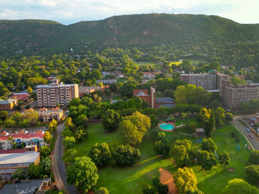 2 Bedroom Property for Sale in Pretoria North Gauteng