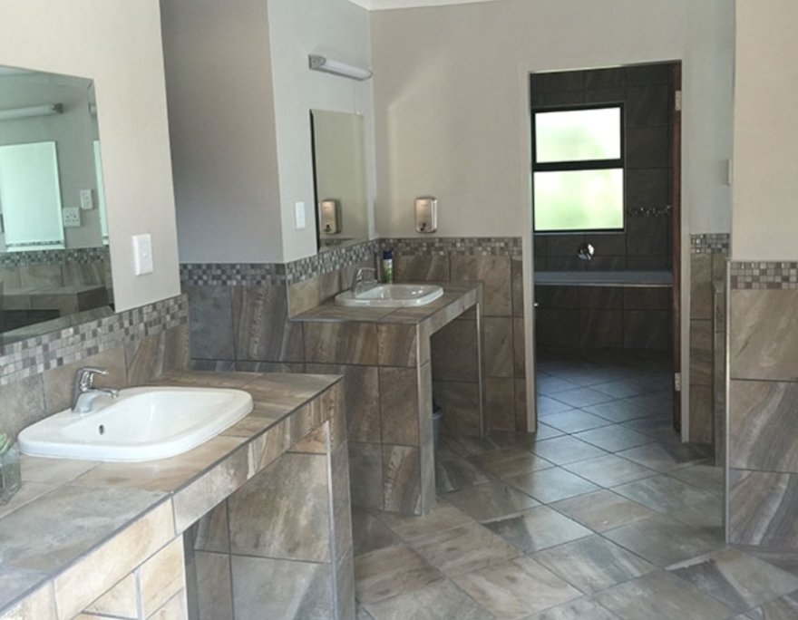 Commercial Property for Sale in Dinokeng Game Reserve Gauteng