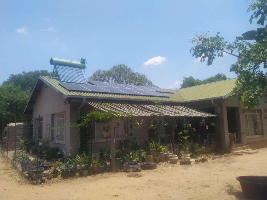 Commercial Property for Sale in Kromdraai Gauteng