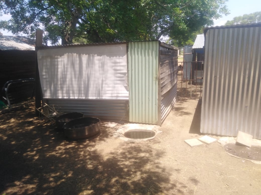 Commercial Property for Sale in Kromdraai Gauteng