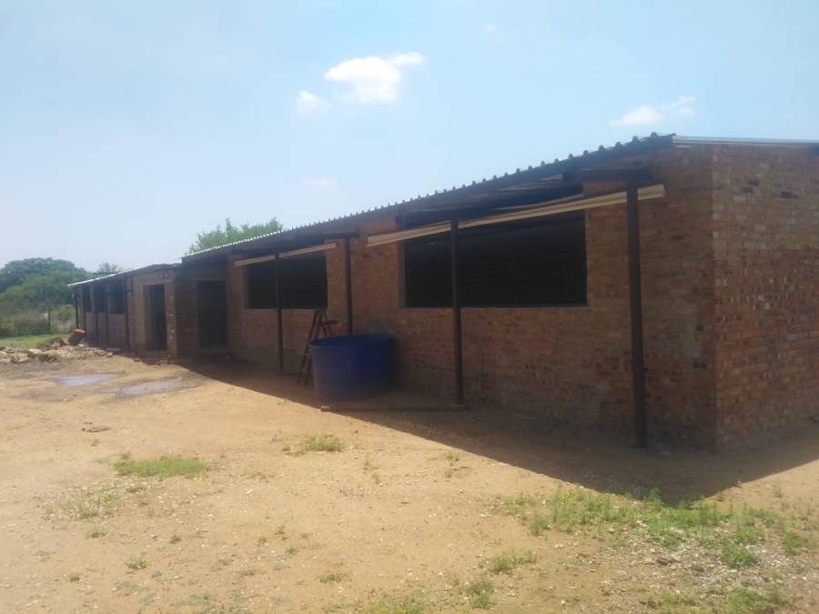 Commercial Property for Sale in Kromdraai Gauteng