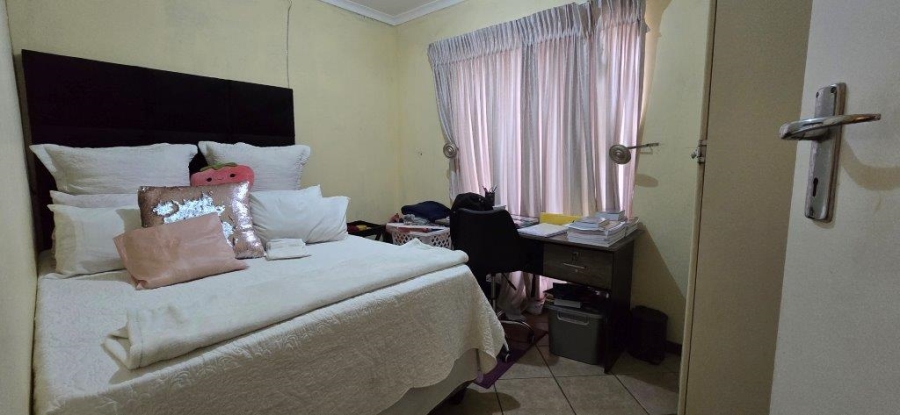 2 Bedroom Property for Sale in Mooikloof Ridge Gauteng