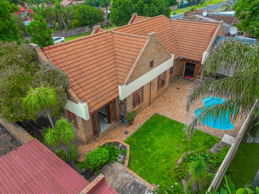 3 Bedroom Property for Sale in Suiderberg Gauteng