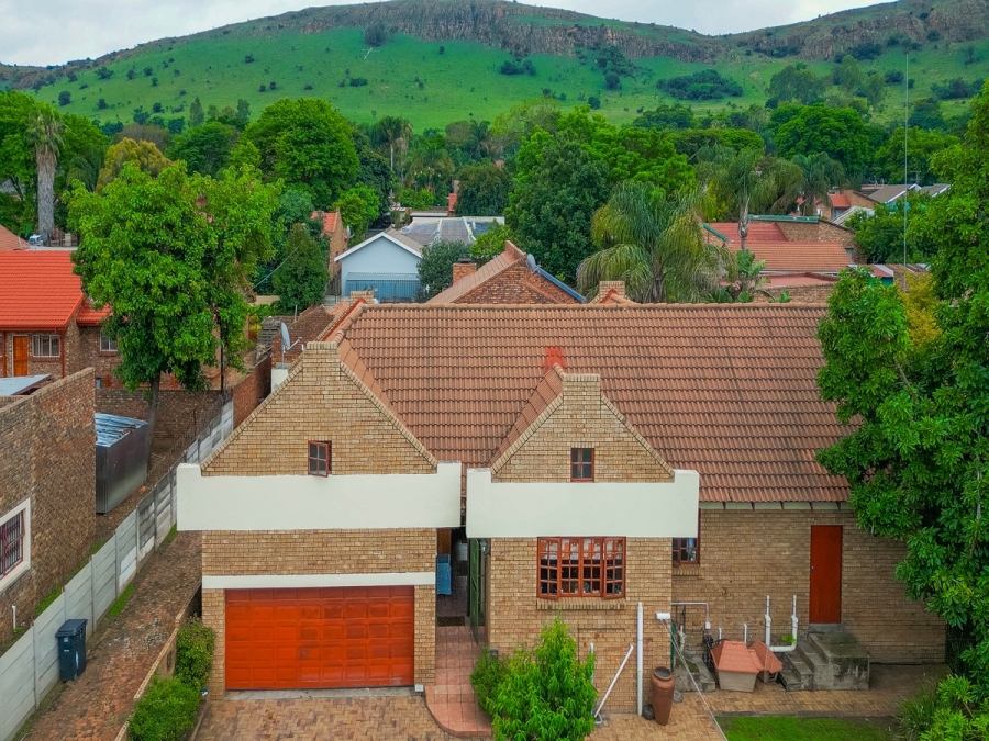 3 Bedroom Property for Sale in Suiderberg Gauteng