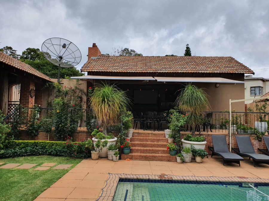 4 Bedroom Property for Sale in Waterkloof Ridge Gauteng