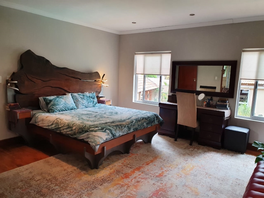 4 Bedroom Property for Sale in Waterkloof Ridge Gauteng