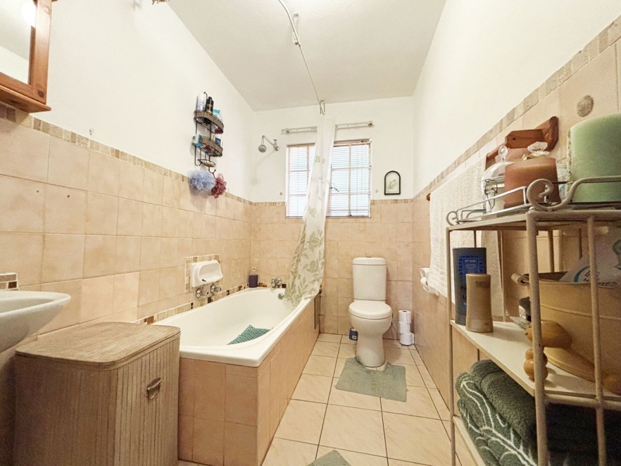 2 Bedroom Property for Sale in Centurion Central Gauteng