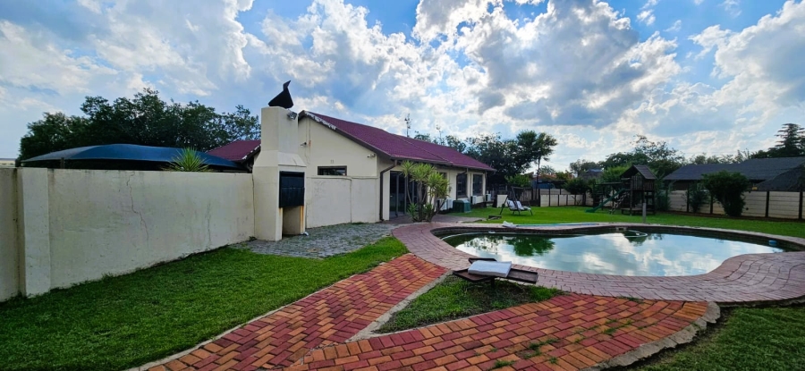 3 Bedroom Property for Sale in Visagie Park Gauteng