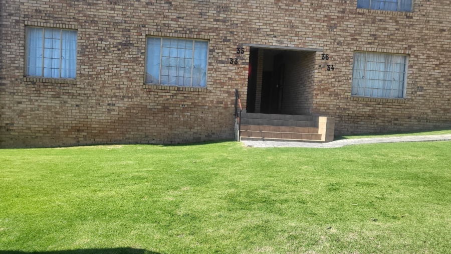 2 Bedroom Property for Sale in Northgate Gauteng