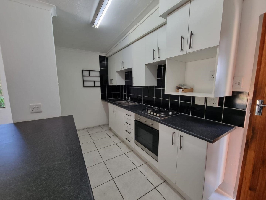 To Let 2 Bedroom Property for Rent in Vaaloewer Gauteng