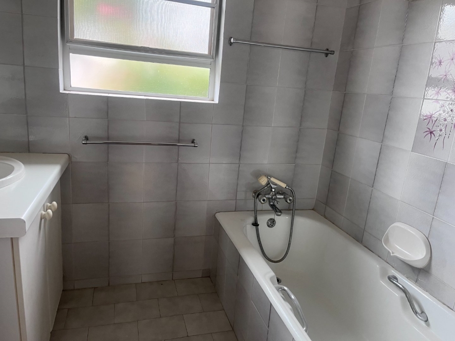 2 Bedroom Property for Sale in Terenure Gauteng