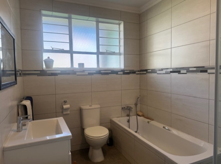 3 Bedroom Property for Sale in Eastleigh Gauteng