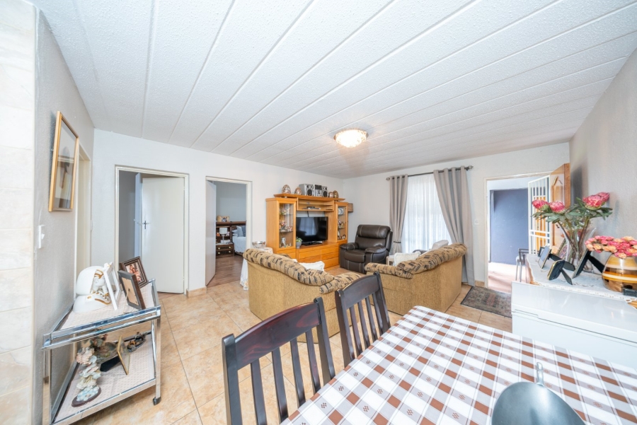 2 Bedroom Property for Sale in Eden Glen Gauteng