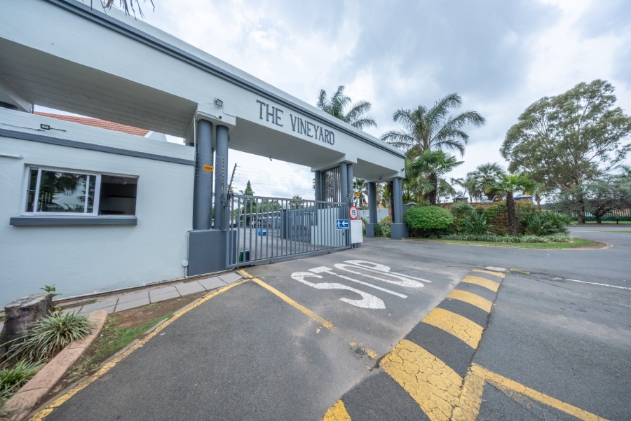 2 Bedroom Property for Sale in Eden Glen Gauteng