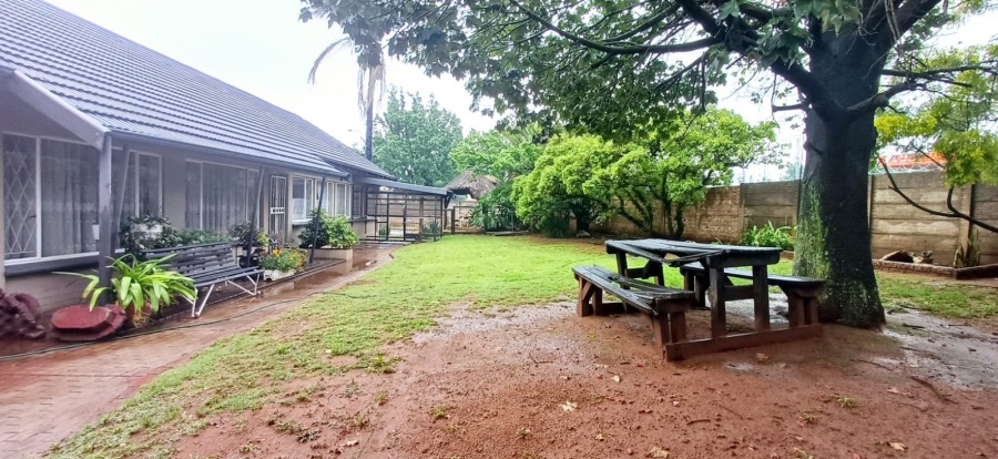 4 Bedroom Property for Sale in Marlands Gauteng