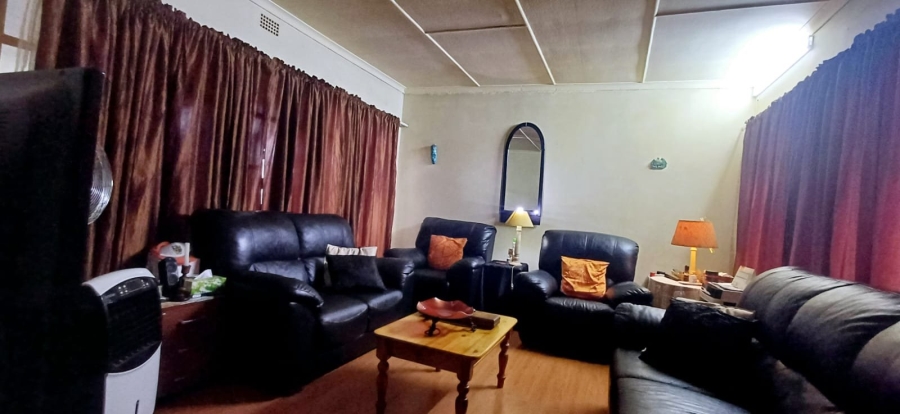 4 Bedroom Property for Sale in Marlands Gauteng