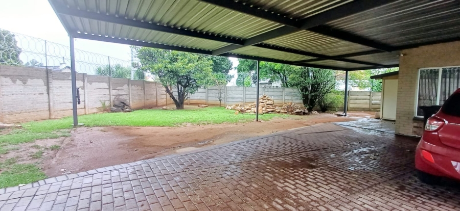 4 Bedroom Property for Sale in Marlands Gauteng