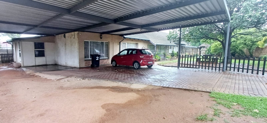 4 Bedroom Property for Sale in Marlands Gauteng